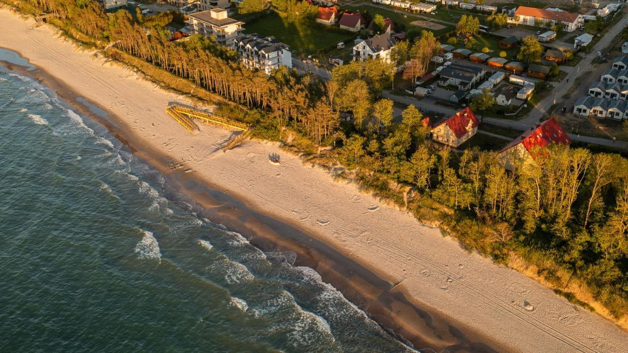 Nad Brzegiem Baltyku Hotell Sarbinowo Exteriör bild