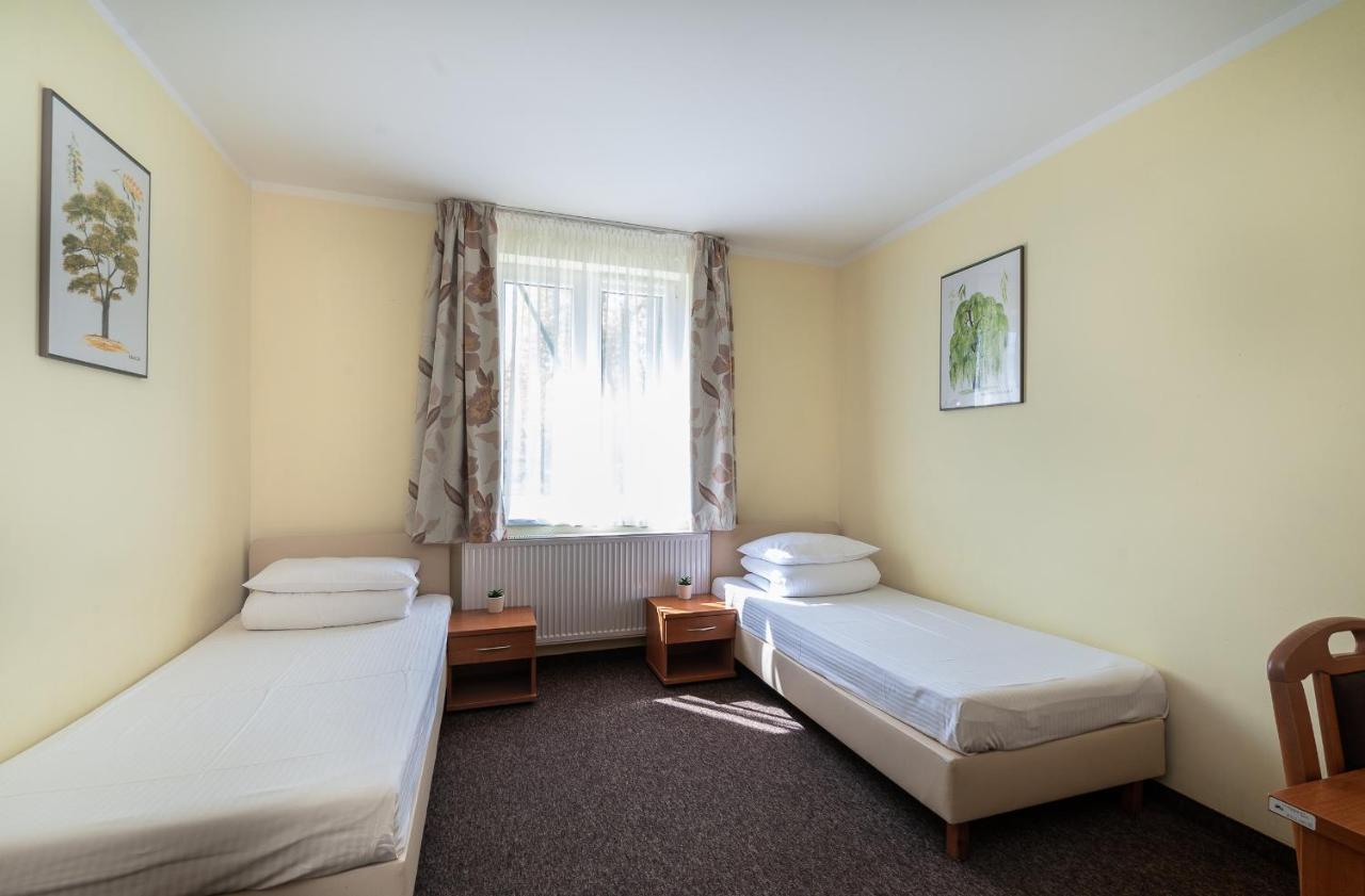 Nad Brzegiem Baltyku Hotell Sarbinowo Exteriör bild