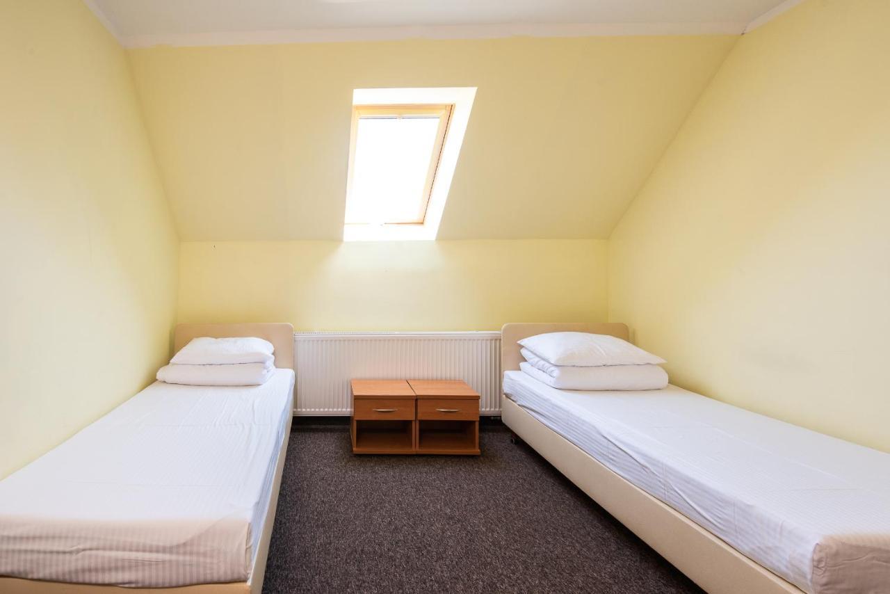 Nad Brzegiem Baltyku Hotell Sarbinowo Exteriör bild